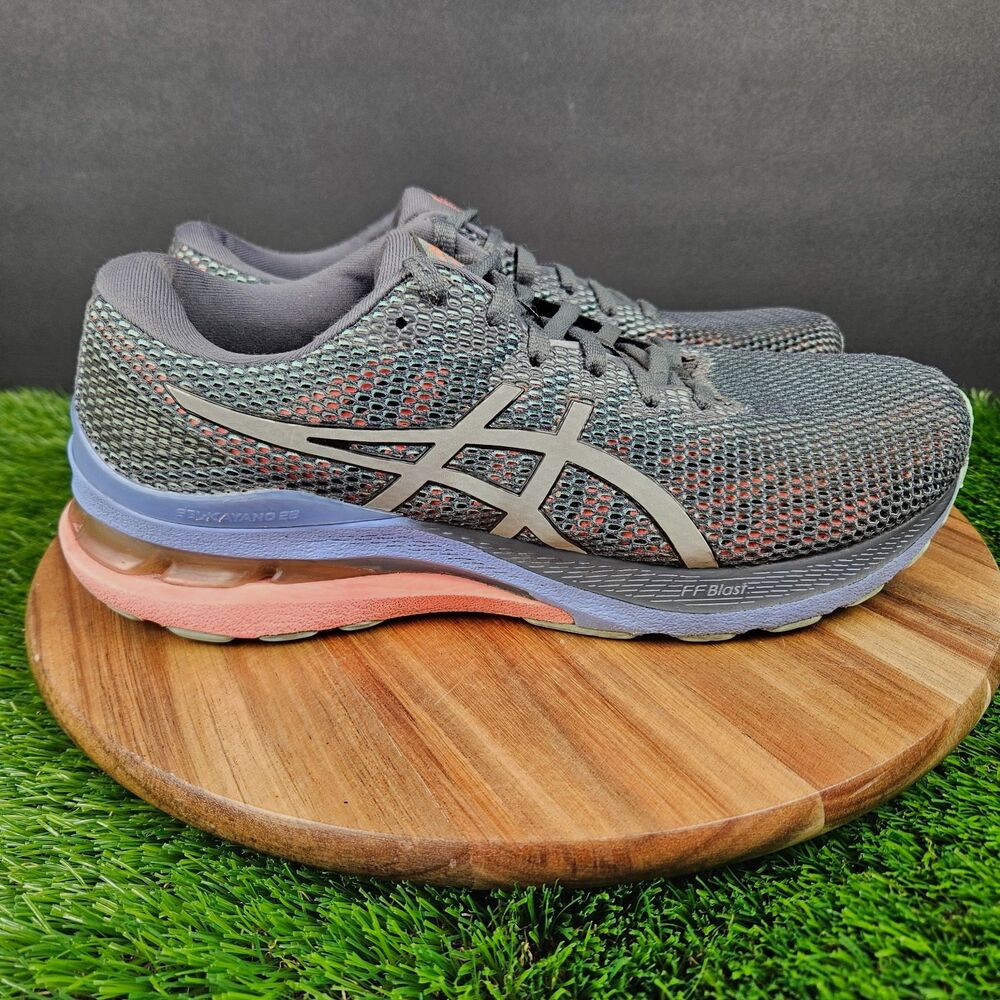 ASICS Gel Kayano 28 Lite Show Grey Silver Athletic Running Shoe Women's Size 10